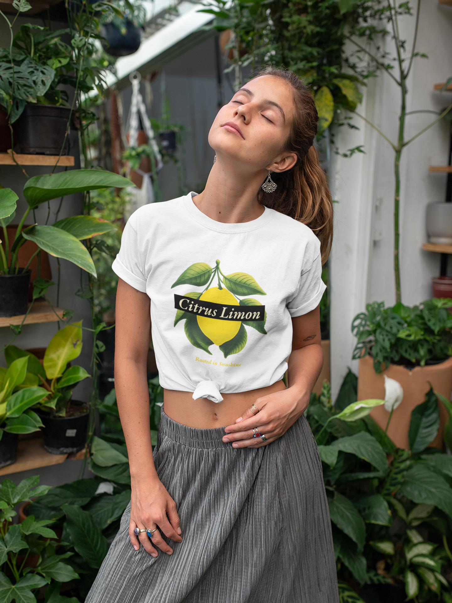 Citrus Limon - Unisex T-Shirt [CLASSIC BOTANICAL ELEGANCE]